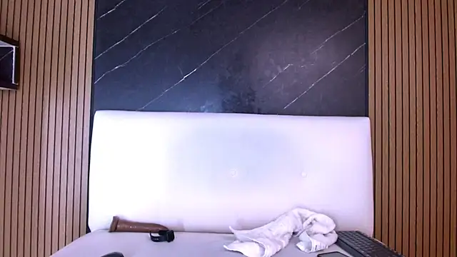 Leo_vesper1 Adlı Modelin Canlı XXX Sohbeti