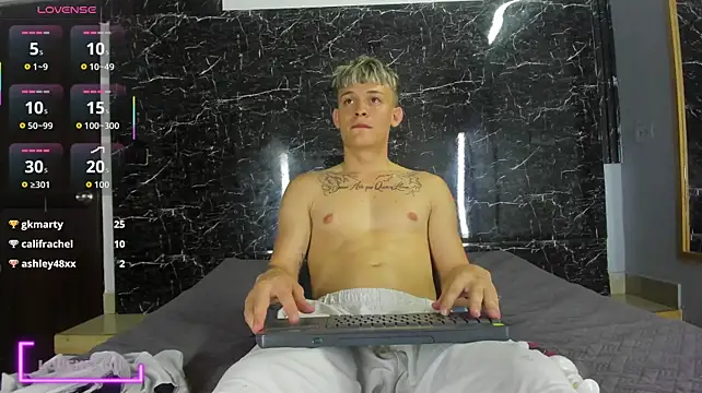 Robinlion91 – Naživo XXX chat