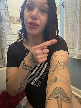 CashingNSmashing's Live XXX Chat