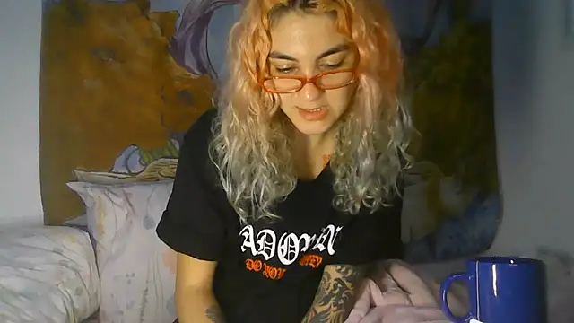 Chat +18 de Apofenia ao vivo