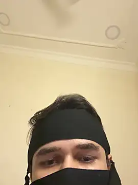 Sammyboyhot Adlı Modelin Canlı XXX Sohbeti