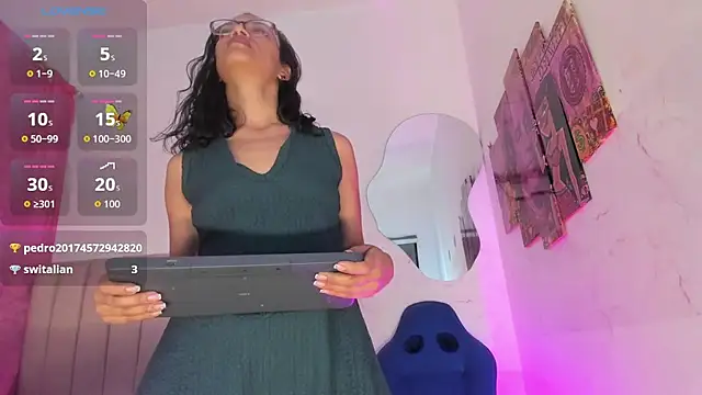 دردشة stacyfoxxx الجنسية المباشرة