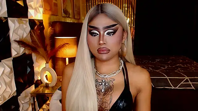 MassiveCockTransn Live XXX chat
