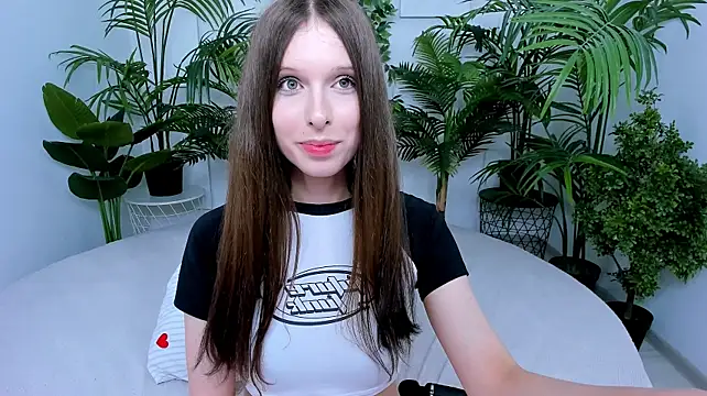 dark_k1tty Chat XXX in diretta