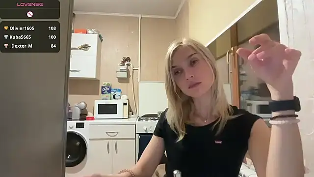 AngelJeni XXX чат на живо