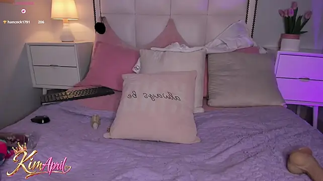 Chat XXX en directo de KIMAPRIL