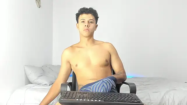 _Alex_Colton élő XXX-chatje