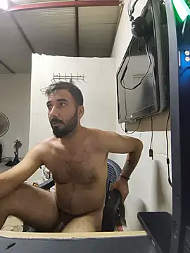 leon_ates Chat XXX in diretta