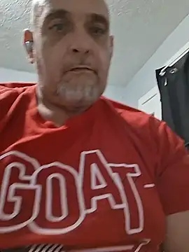 Bigdaddybill: διαδικτυακό σόου στην κάμερα