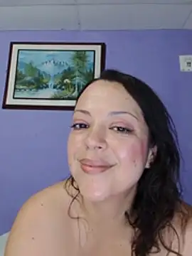 alyjonesoficiall – Live XXX-chat