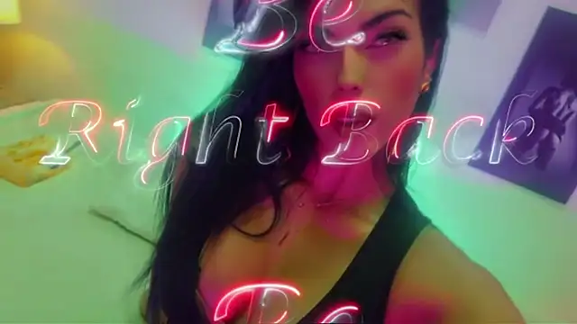 Chat XXX en directo de Alicee_Levine