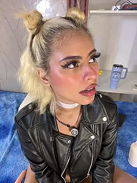XXX chat uživo modela Eva_Feller69