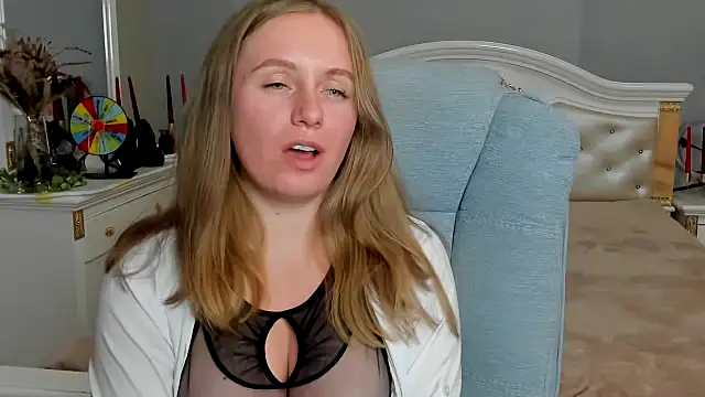 Marisha_Cute Chat XXX in diretta