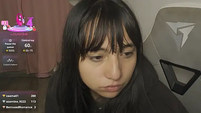 Živý XXX chat EmmitaGarcia