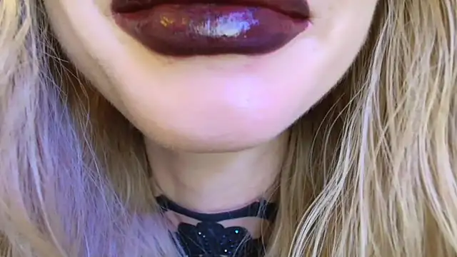 Živý XXX chat Velvet_kissx