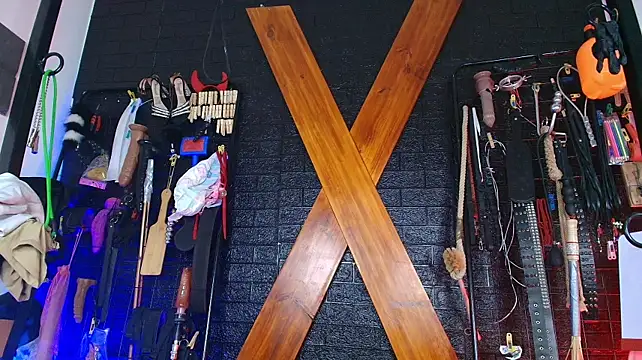 Ariaoficial's Live XXX Chat
