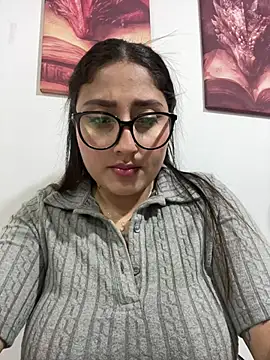 croftsmila's Live XXX Chat