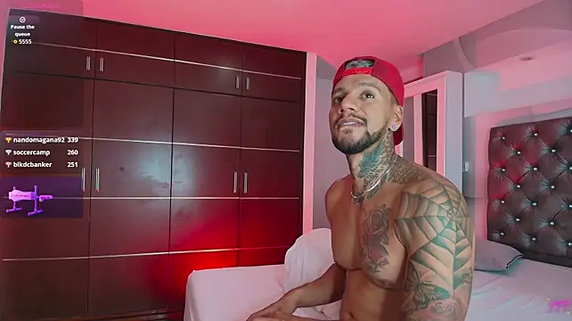 Valentiinoss 라이브 XXX 채팅
