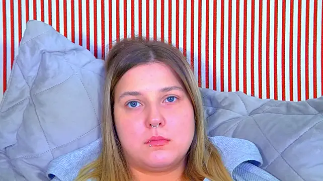 TinnaBurton's Live XXX Chat