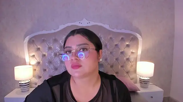 EmiliBoobss Chat XXX in diretta
