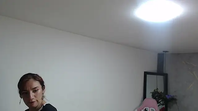 JessiDovee Live XXX-chat