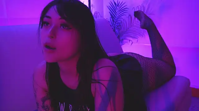 Chat XXX en directo de Gloomydoll