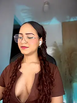 צ'אט XXX בשידור חי של gretta_kler1