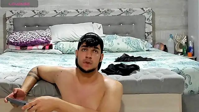 JaceAndAlec Live XXX-Chat