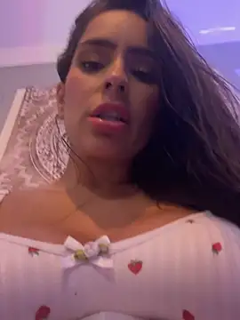 צ'אט XXX בשידור חי של Mau_White