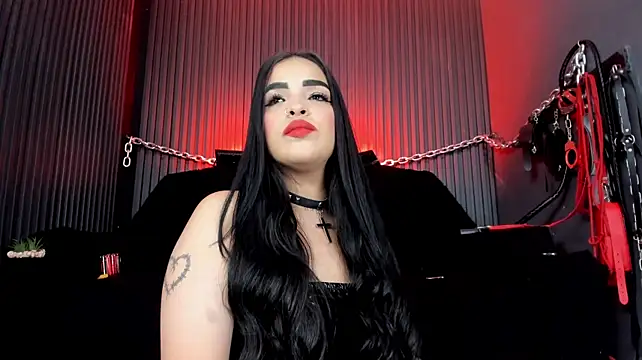 LeahStones Adlı Modelin Canlı XXX Sohbeti