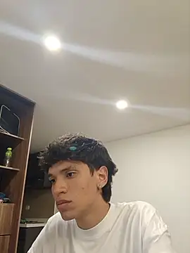 Helboyn Live XXX chat