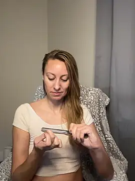 AnnenayLaurent Live XXX-Chat