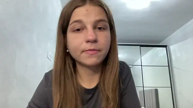 HwaTrippel Live XXX-chat
