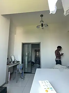 הופעת וובקאם של badboyrich