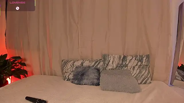 stanandrose_'s Live XXX Chat