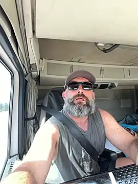 bigDogg077 Show in webcam