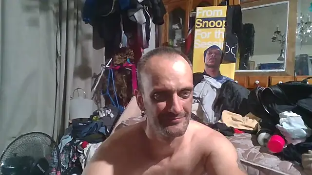 הופעת וובקאם של slinginbigD