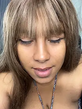 MiaAndrade's Live XXX Chat