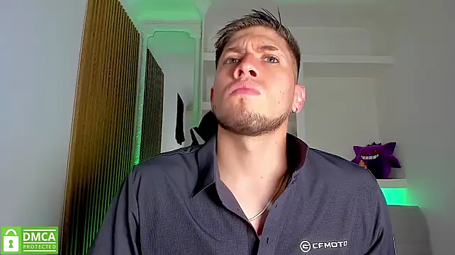 SebastianMaximoff_ Chat XXX live