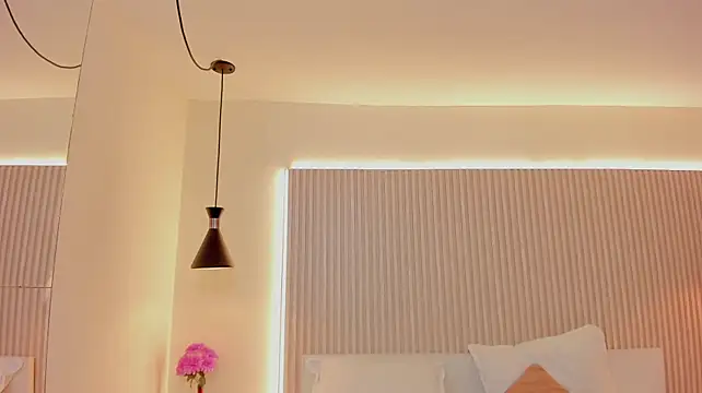 Raavenlux_ 라이브 XXX 채팅