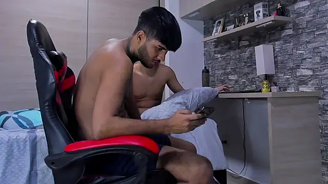 TheimperialBoys77 webcam show