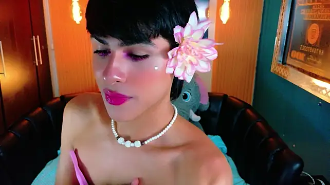 Evans_Robinson's Live XXX Chat