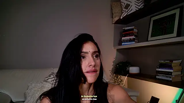 Chat XXX en directo de Milana_De