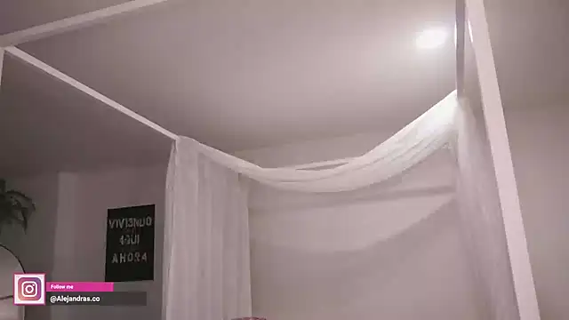 Chat XXX ao vivo de miss_meii