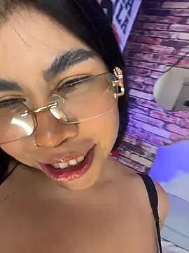 SmileyBabeXXX Live XXX-chat