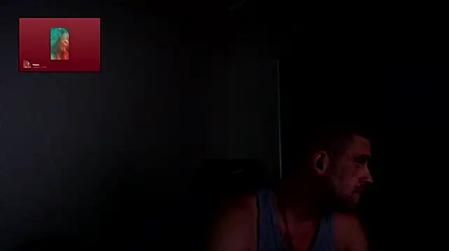 XXX chat uživo modela underd0g