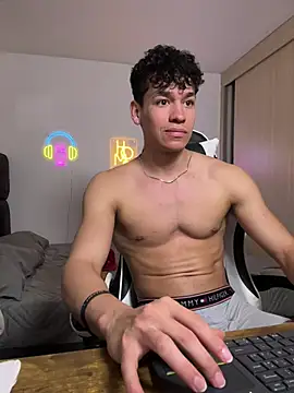 Luke_Muscle's Live XXX Chat