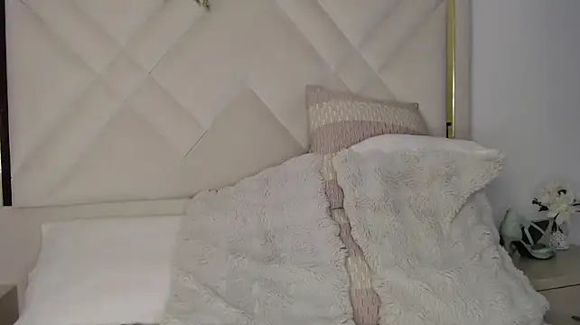 MistyVelvet_ Chat XXX live
