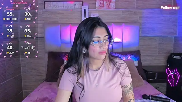 mia_devine_ 现场XXX聊天