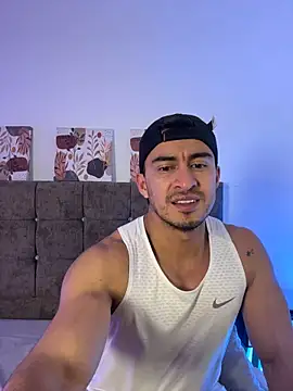 XXX chat uživo modela Chris_Clarck